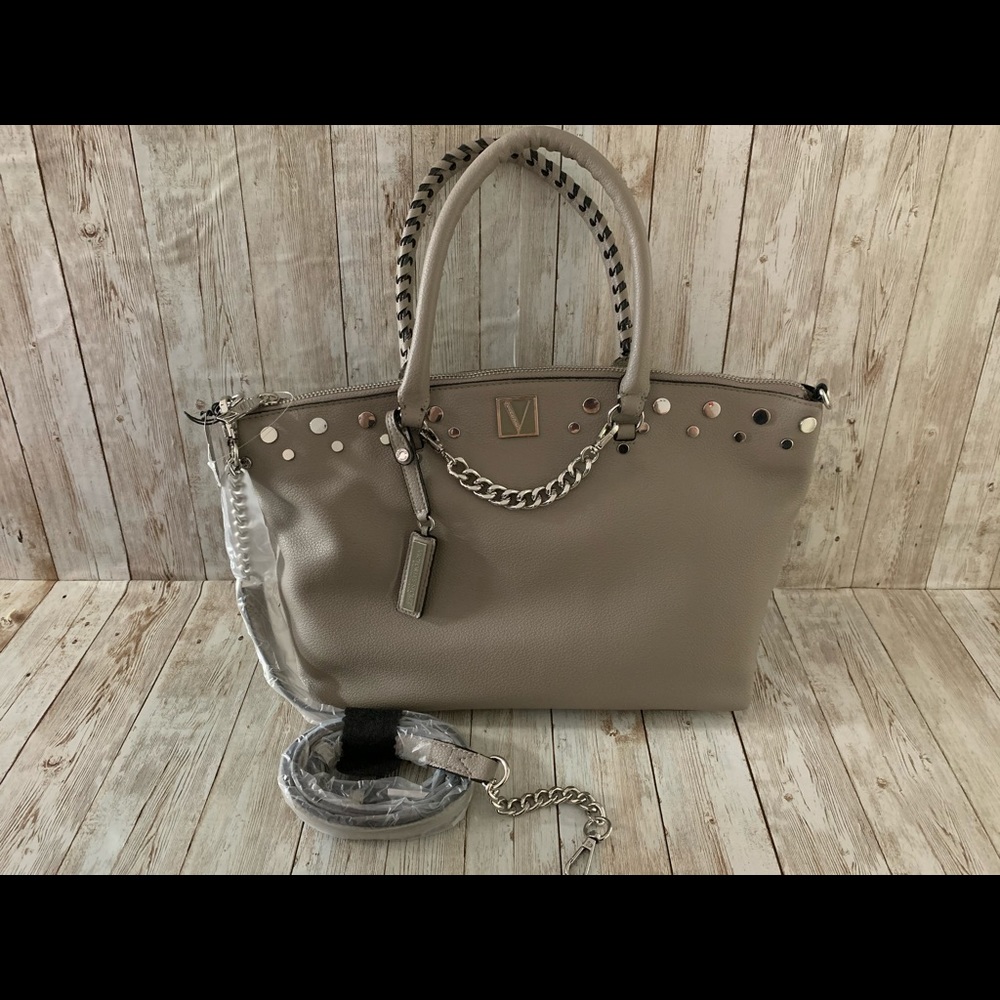 The Victoria Slouchy Satchel